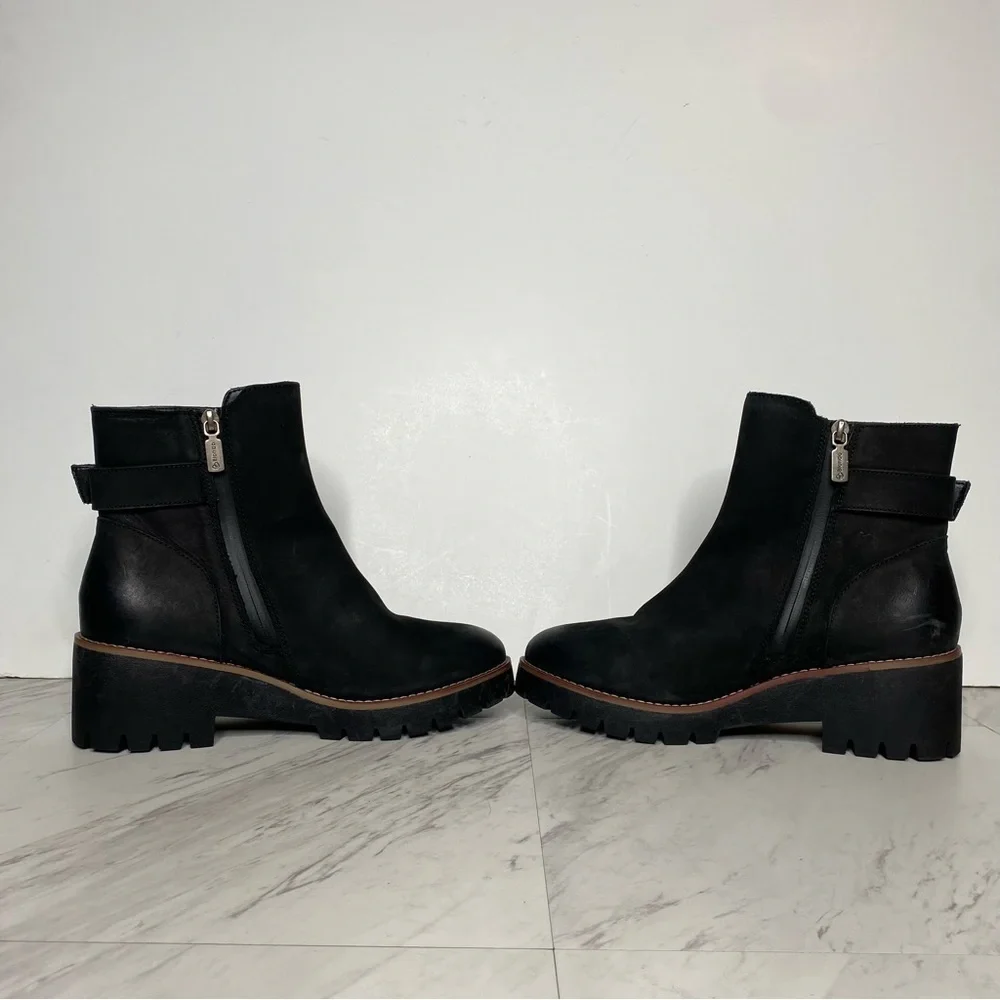 Blondo Darleen Black Nubuck Heeled Bootie 9 1/2 M